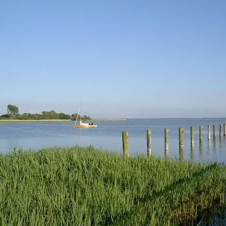 In Ostseebad Ahrenshoop Apartmán Wustrow (Fischland)