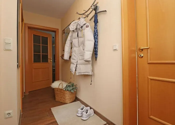 In Ostseebad Ahrenshoop Wustrow